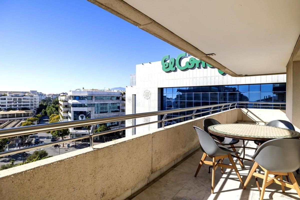 Appartamento Puerto Banus Con Parking & Piscina.