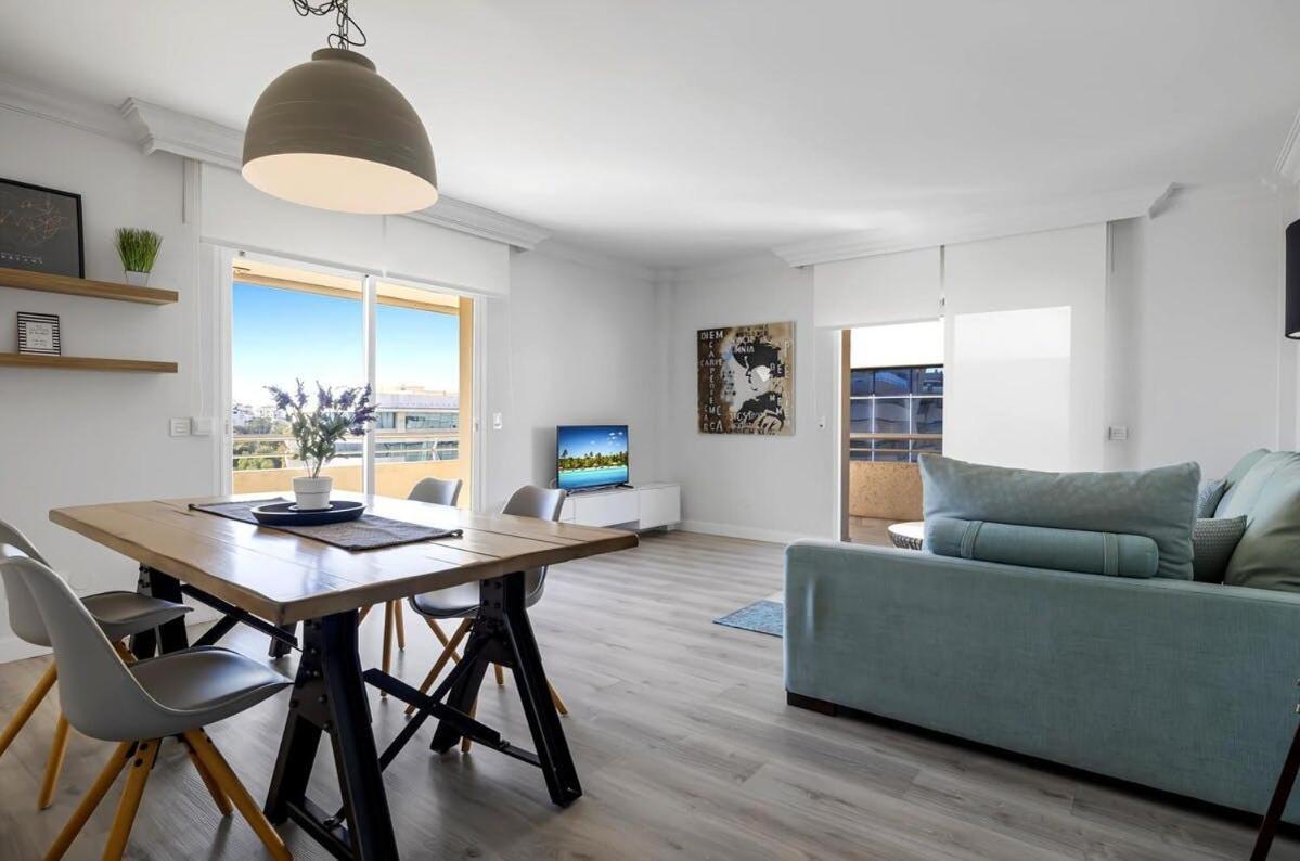 Appartamento Puerto Banus Con Parking & Piscina. *