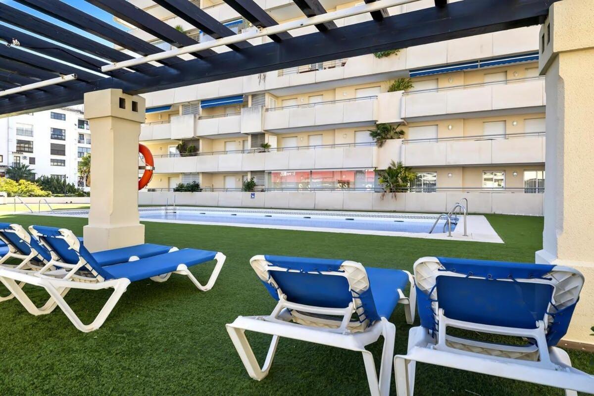 Apartamento Puerto Banús Con Parking & Piscina. Apartment *