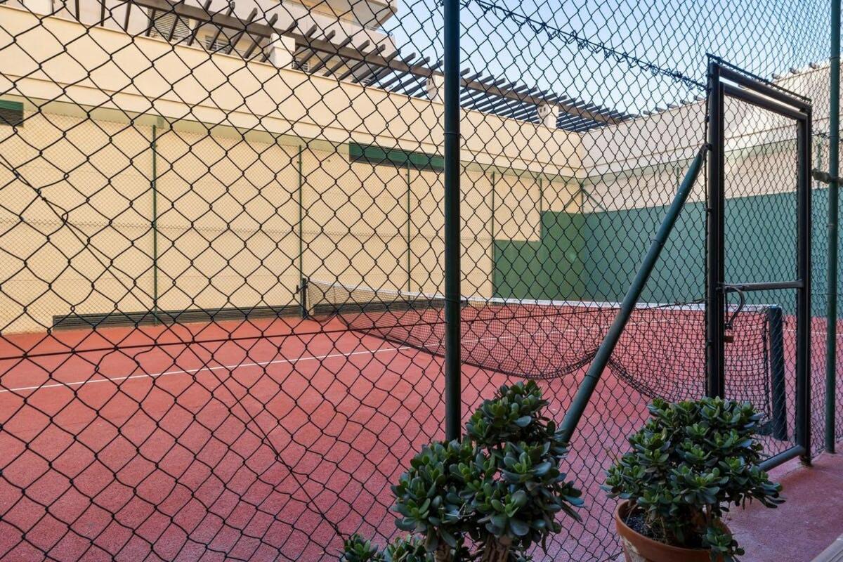 Apartamento Puerto Banús Con Parking & Piscina. Apartment *
