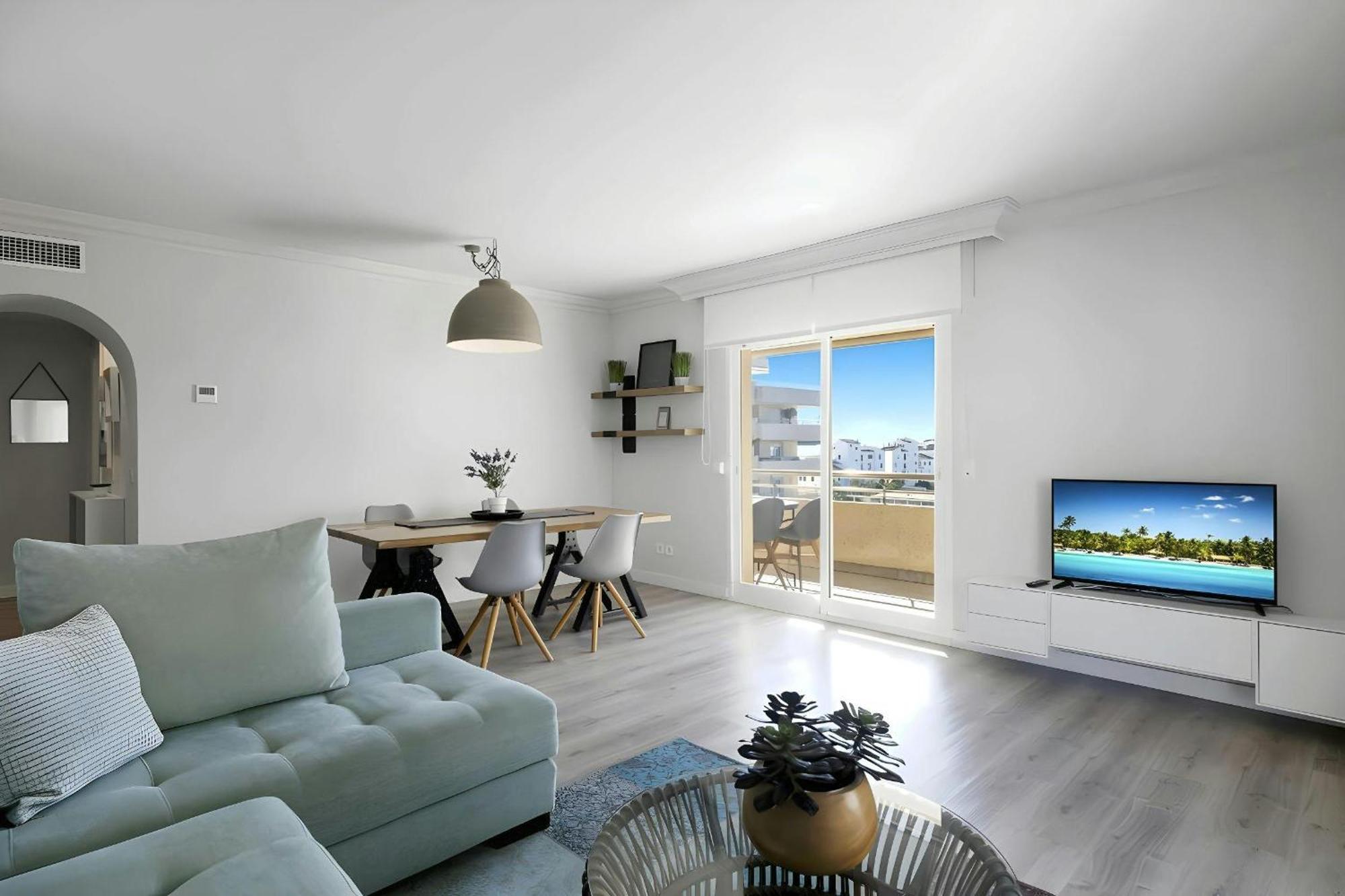 Apartment Apartamento Puerto Banús Con Parking & Piscina.